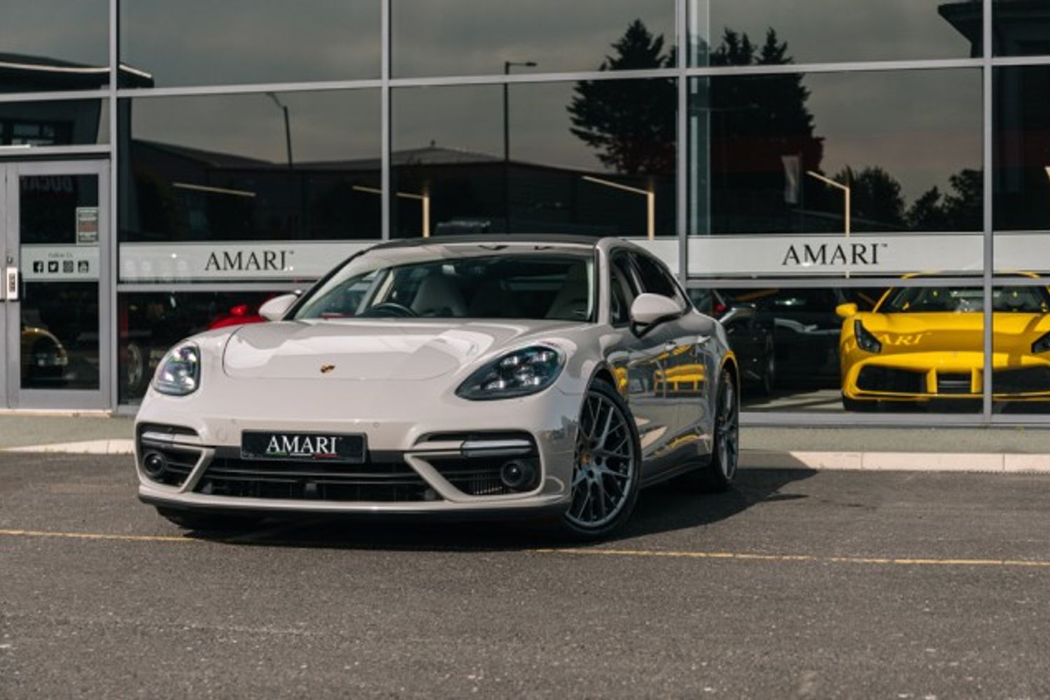 PORSCHE PANAMERA ESTATE 4.0 TURBO SPORT TURISMO PDK 5DR SEMI AUTOMATIC