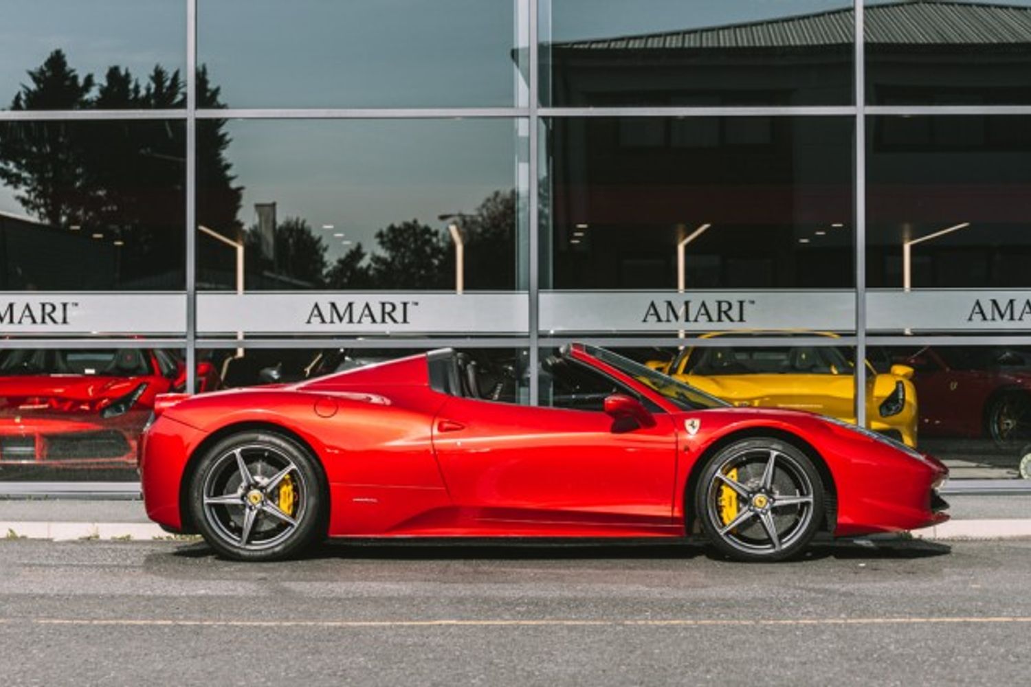 FERRARI 458 CONVERTIBLE 4.5 SPIDER DCT 2DR SEMI AUTOMATIC