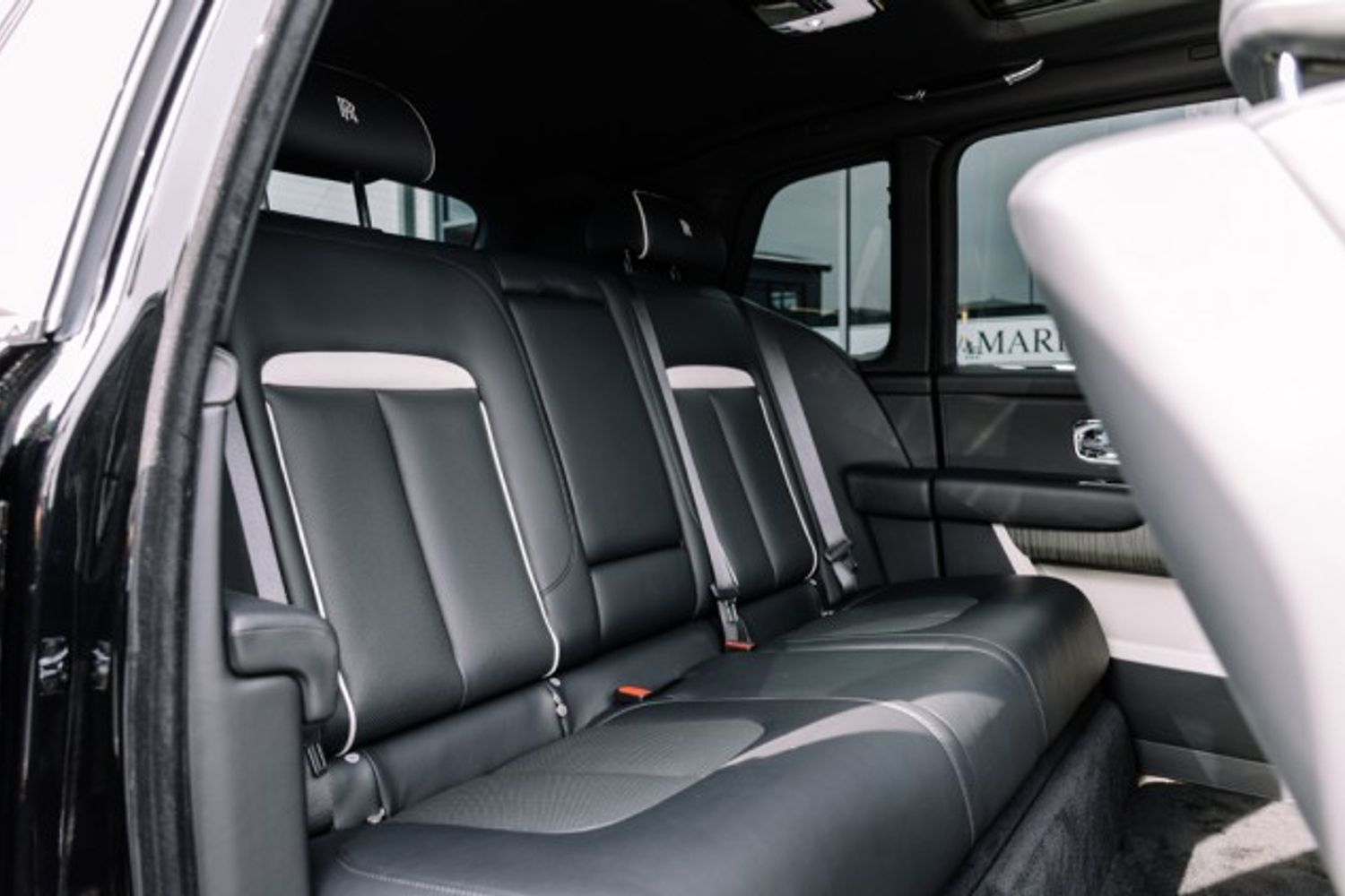 ROLLS-ROYCE CULLINAN ESTATE 6.7 V12 5DR AUTOMATIC