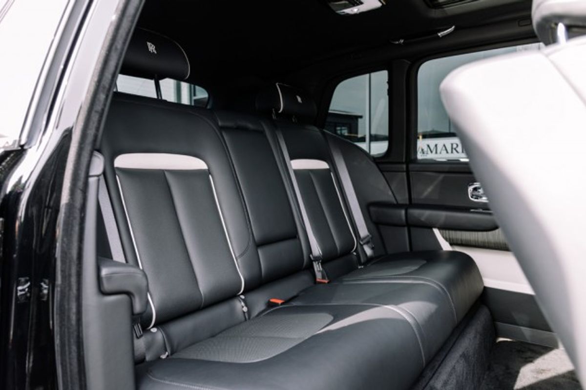 ROLLS-ROYCE CULLINAN ESTATE 6.7 V12 5DR AUTOMATIC
