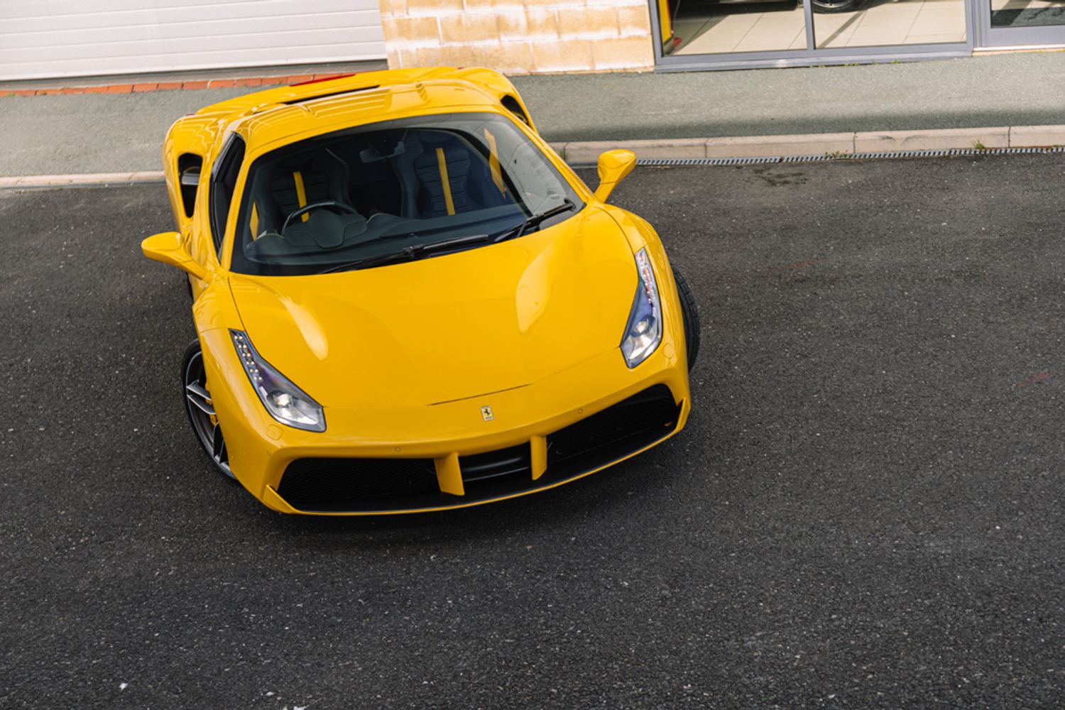 FERRARI 488 CONVERTIBLE 3.9 SPIDER 2DR SEMI AUTOMATIC