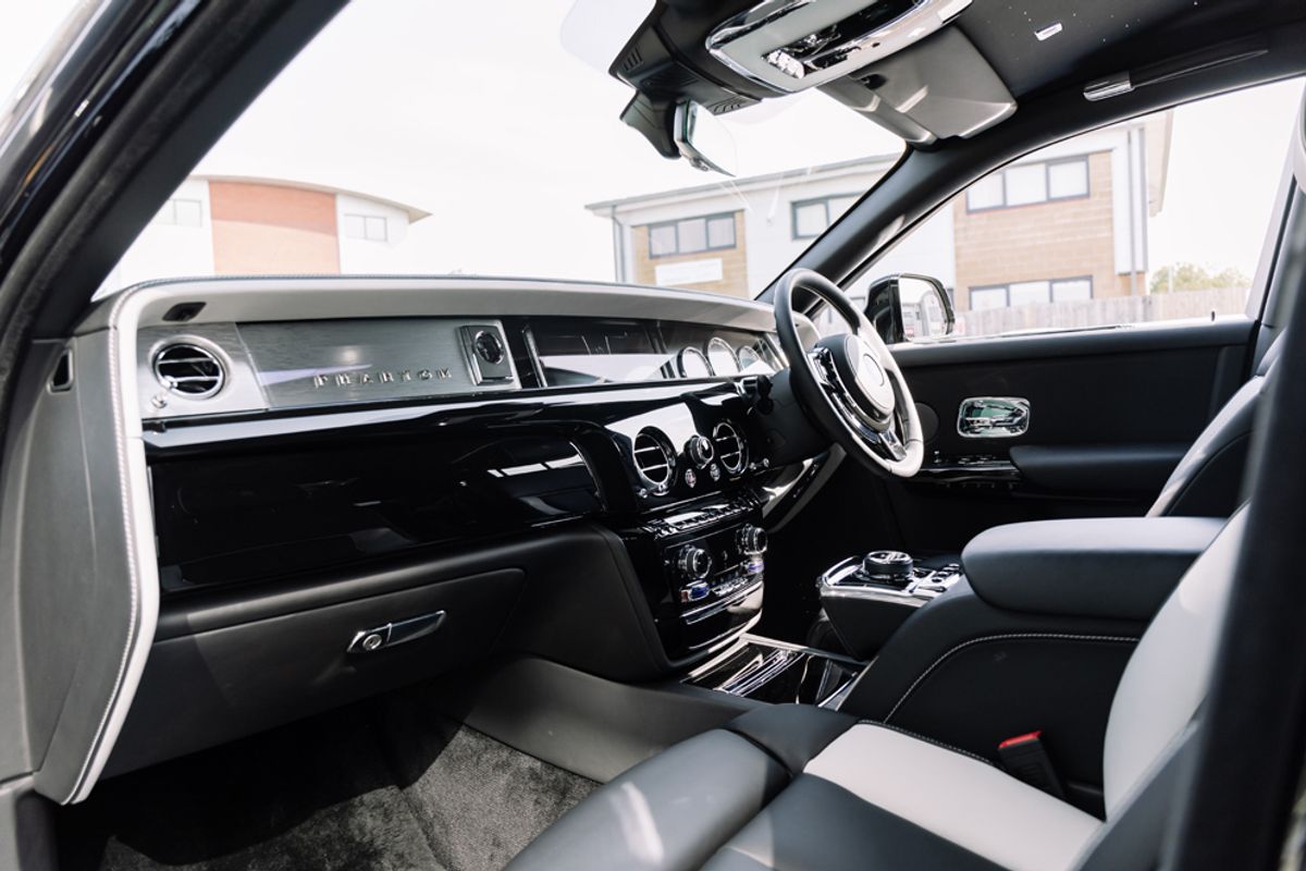 ROLLS-ROYCE PHANTOM COUPE 6.7 V12 SWB 2DR AUTOMATIC