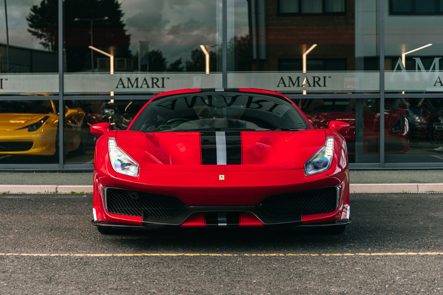 Ferrari 488 Pista Coupe 3.9 VS 2DR SEMI AUTOMATIC