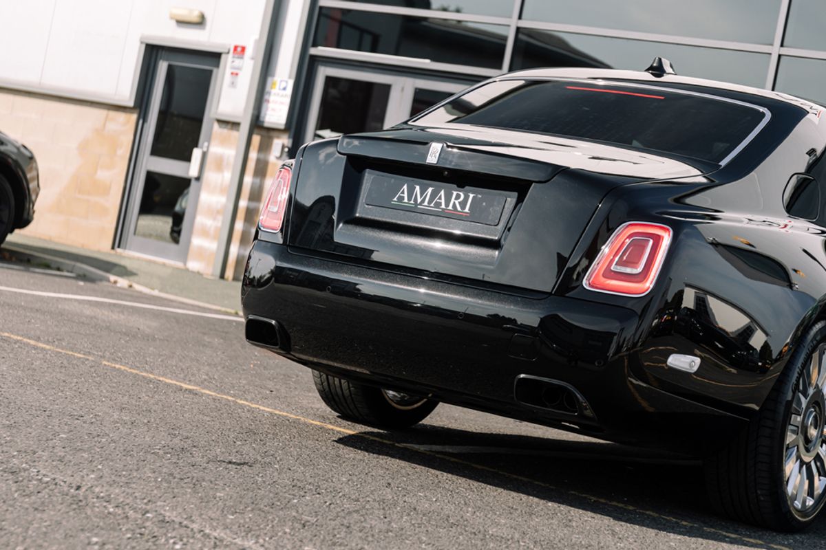 ROLLS-ROYCE PHANTOM COUPE 6.7 V12 SWB 2DR AUTOMATIC