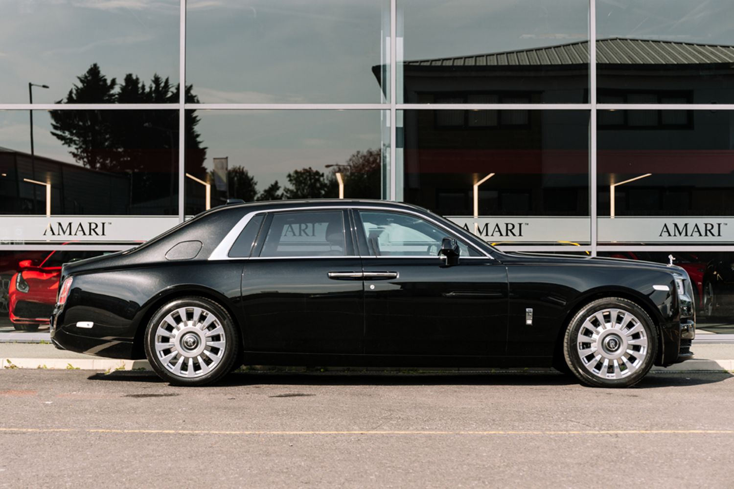ROLLS-ROYCE PHANTOM COUPE 6.7 V12 SWB 2DR AUTOMATIC