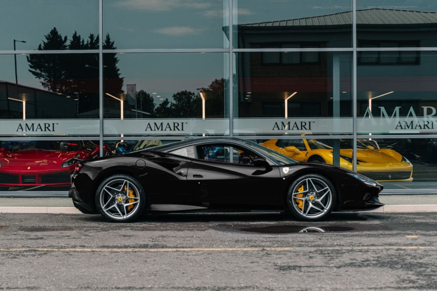 FERRARI F8 TRIBUTO COUPE 3.9 TRIBUTO 2DR SEMI AUTOMATIC