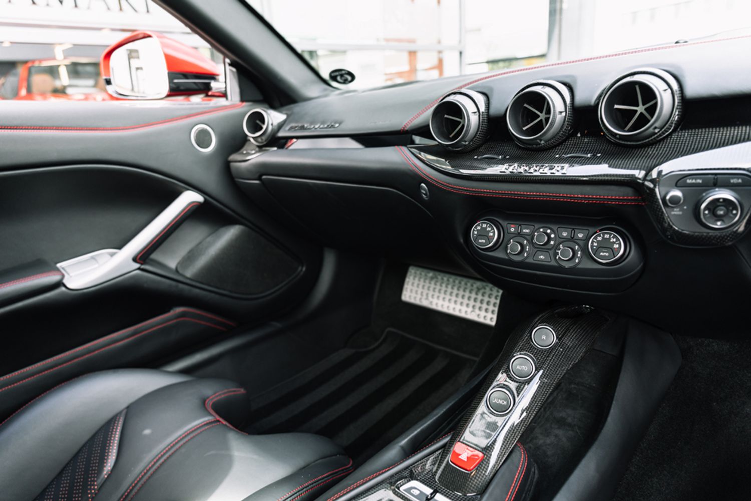 FERRARI F12 BERLINETTA COUPE 6.3 AB 2DR SEMI AUTOMATIC