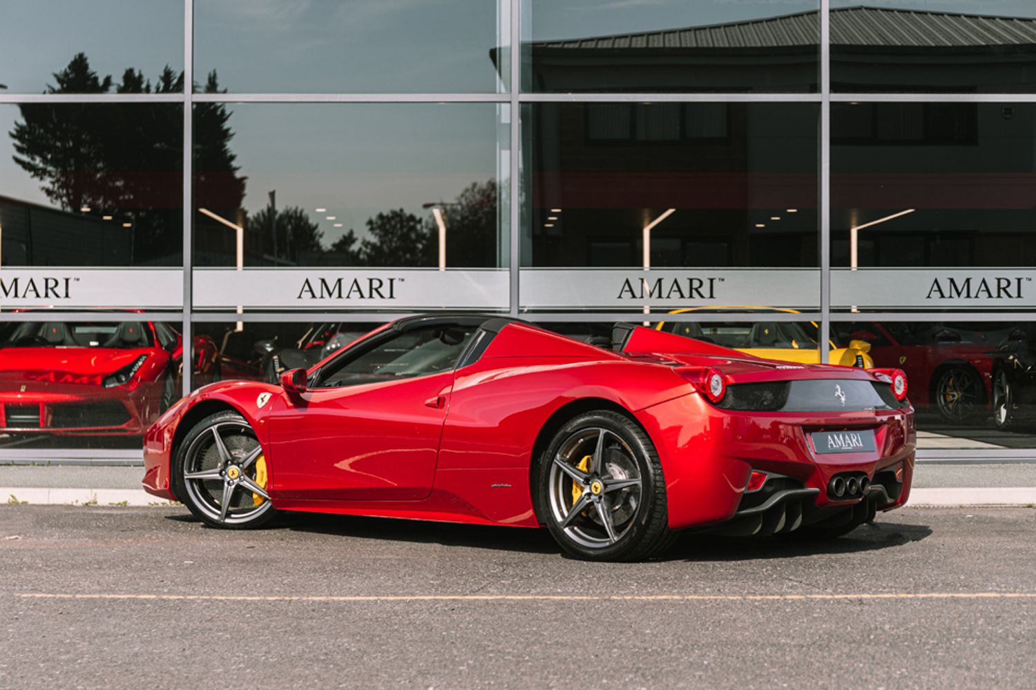 FERRARI 458 CONVERTIBLE 4.5 SPIDER DCT 2DR SEMI AUTOMATIC