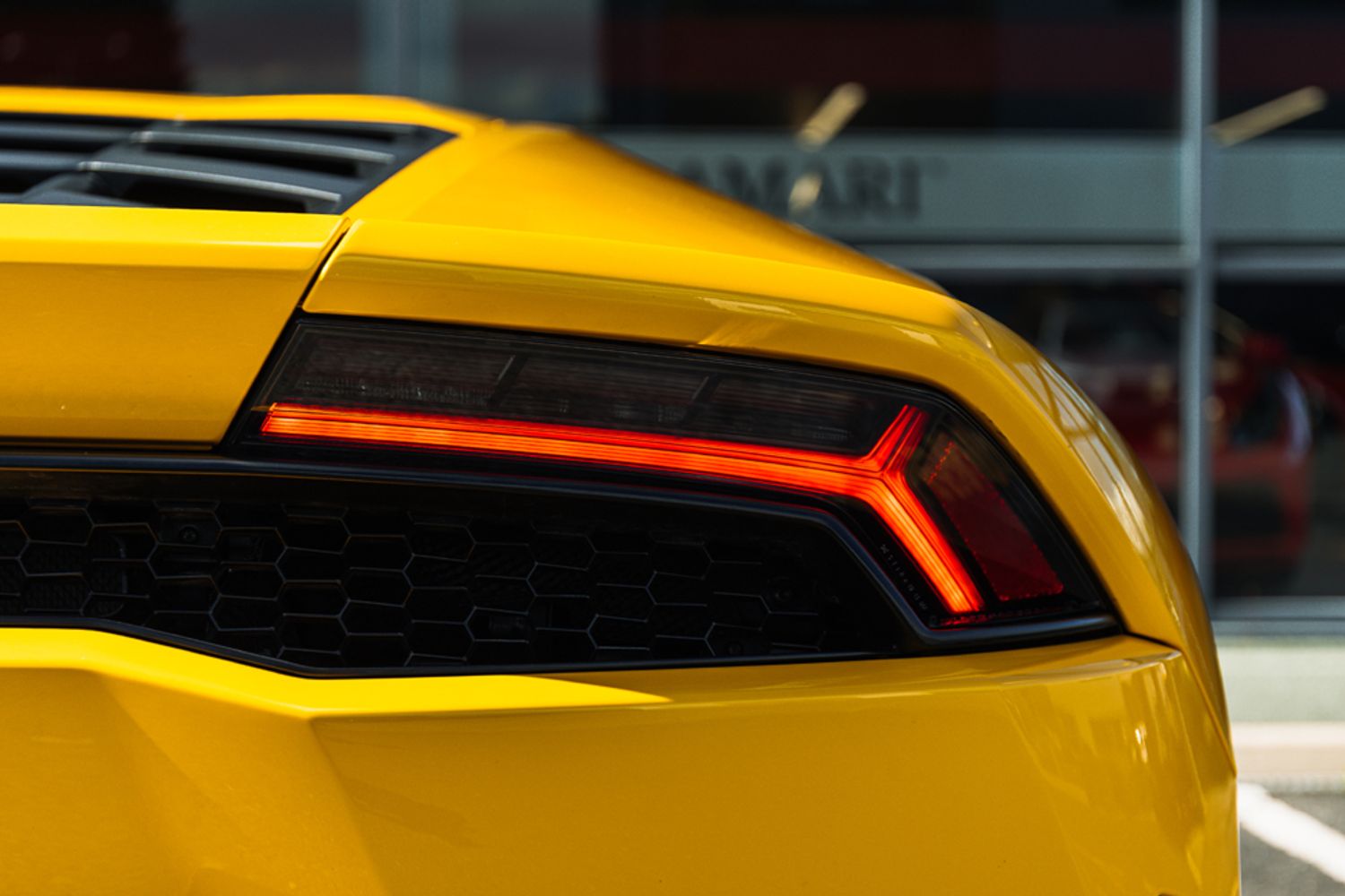 LAMBORGHINI HURACAN COUPE 5.2 LP 610-4 2DR SEMI AUTOMATIC