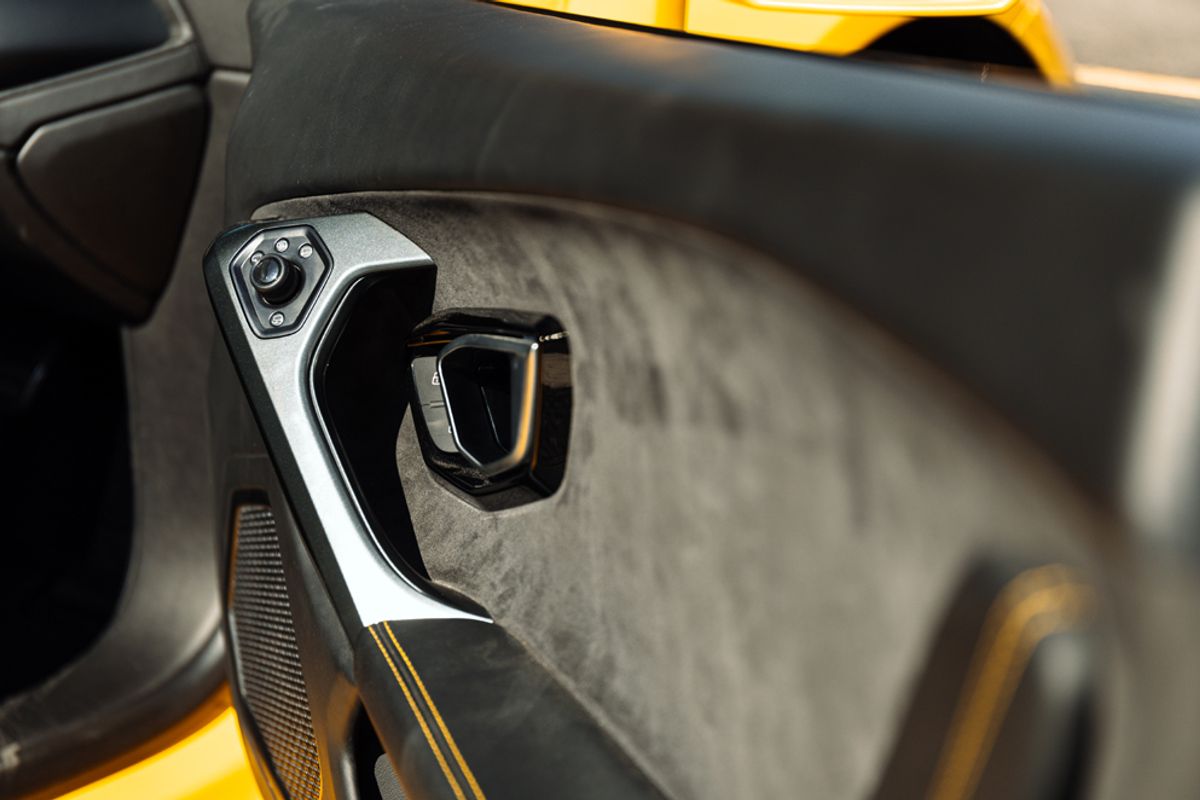 LAMBORGHINI HURACAN COUPE 5.2 LP 610-4 2DR SEMI AUTOMATIC