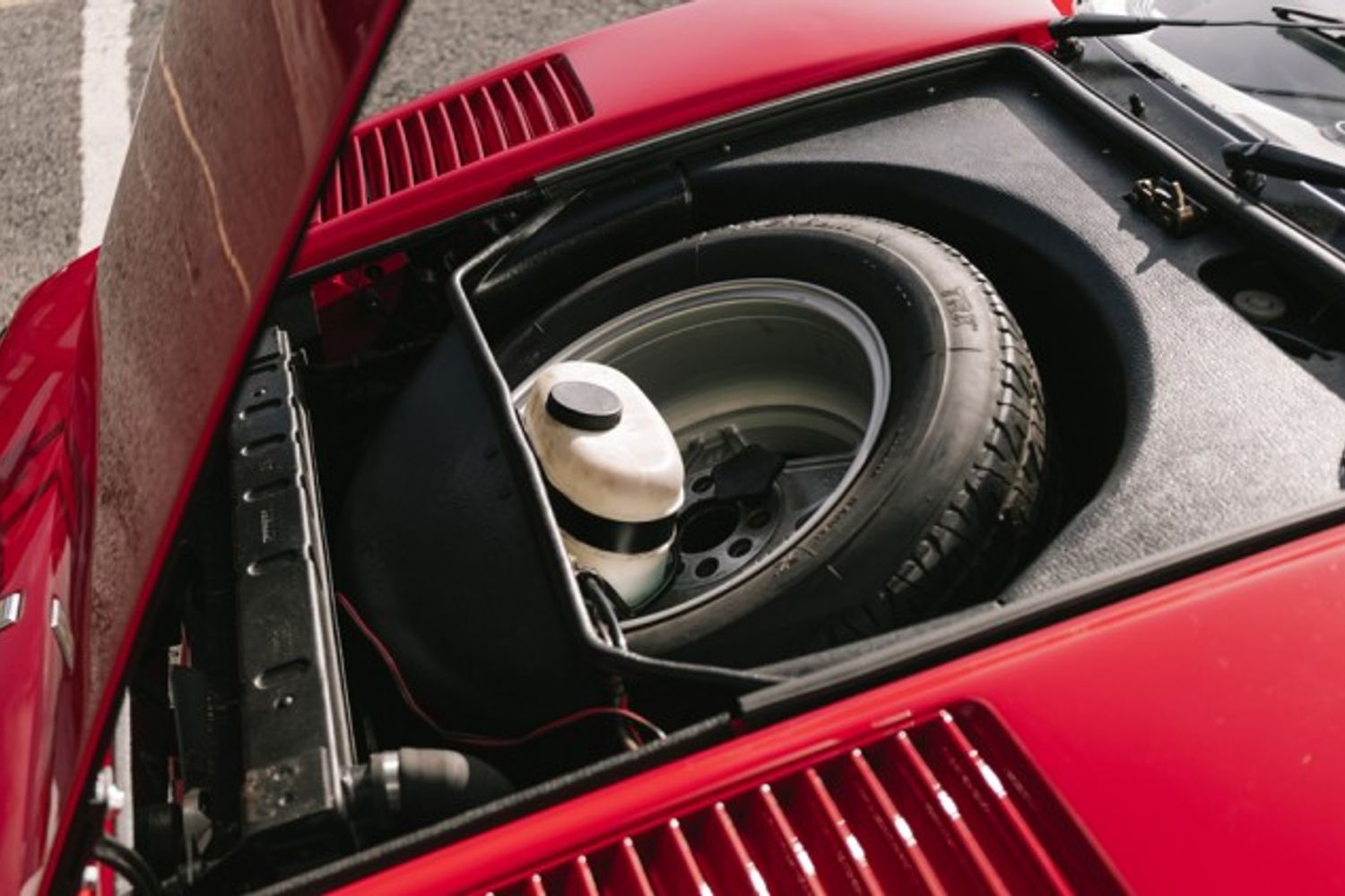 FERRARI 308 GTB COUPE 2.9 GTBi 2DR