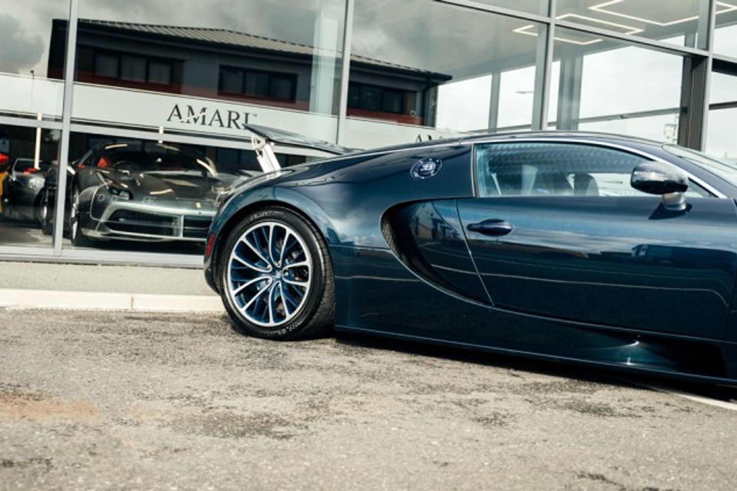BUGATTI VEYRON COUPE COUPE 8.0 COUPE 2DR AUTOMATIC