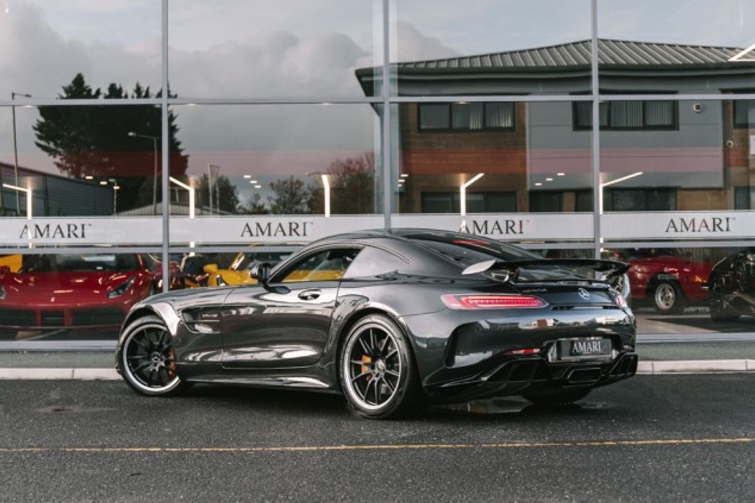 MERCEDES-BENZ AMG GT COUPE 4.0 AMG GT R PREMIUM 2DR AUTOMATIC