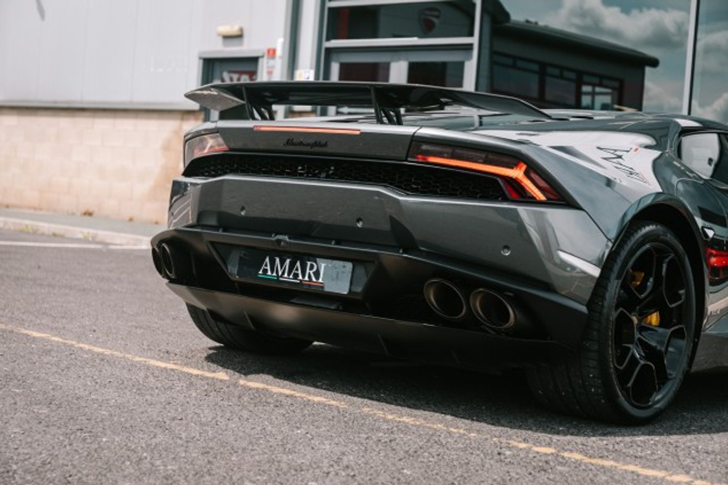 LAMBORGHINI HURACAN COUPE 5.2 LP 610-4 2DR SEMI AUTOMATIC