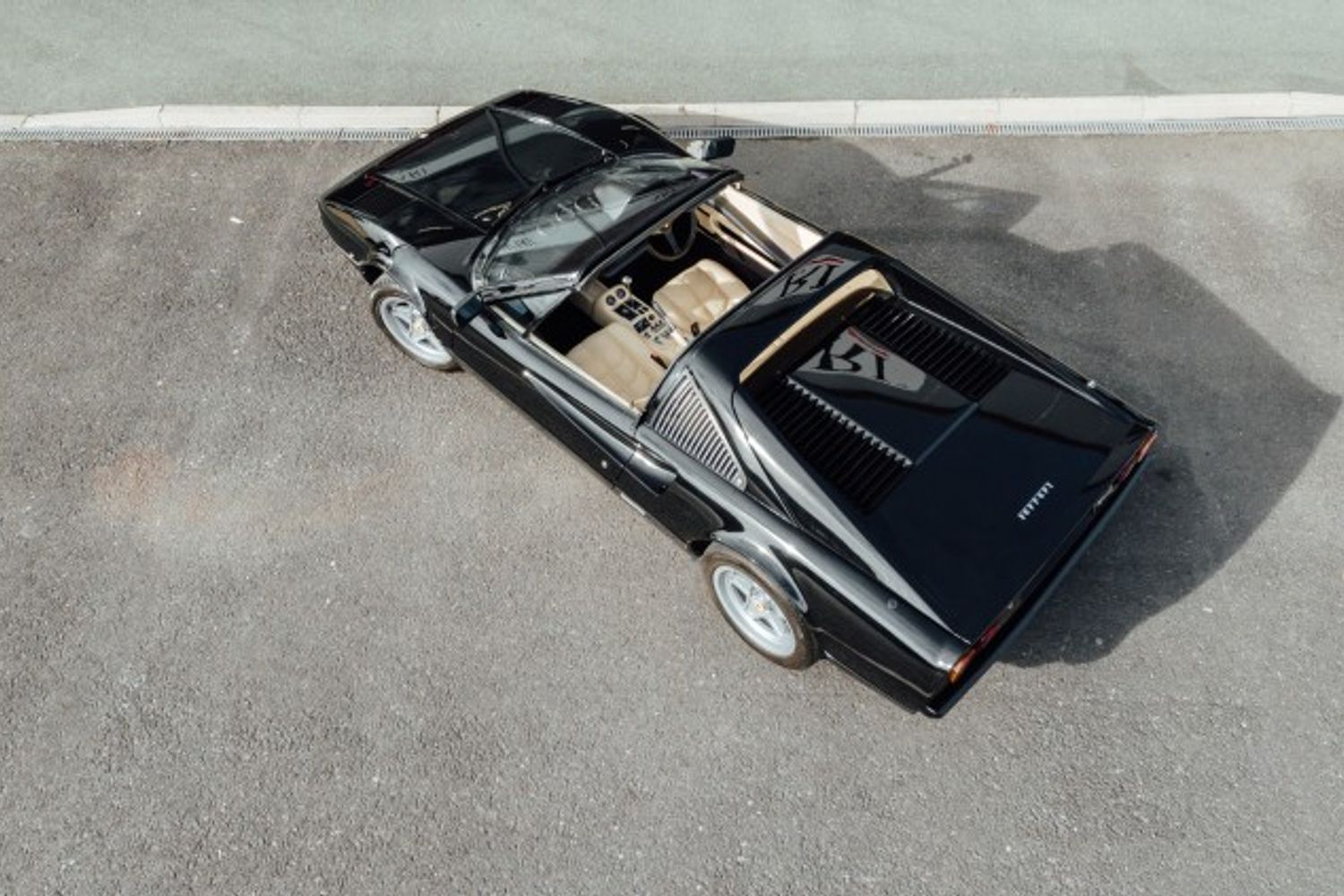 FERRARI 308 GTSi 2.9