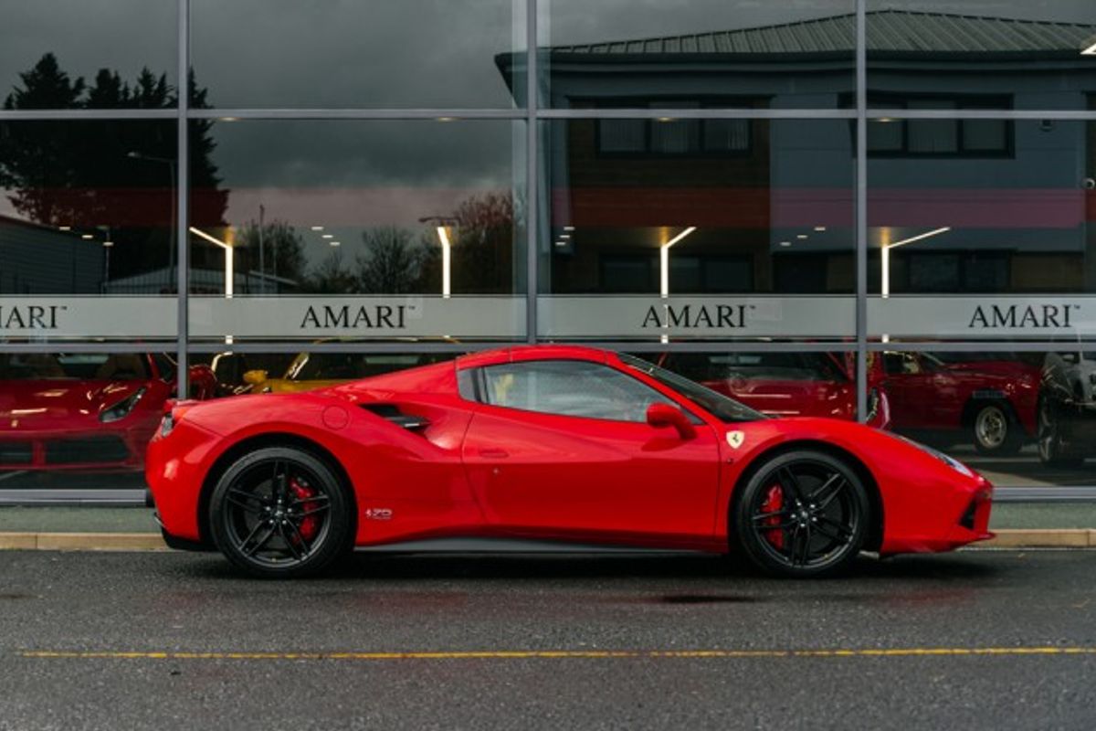 FERRARI 488 CONVERTIBLE 3.9 SPIDER 2DR SEMI AUTOMATIC