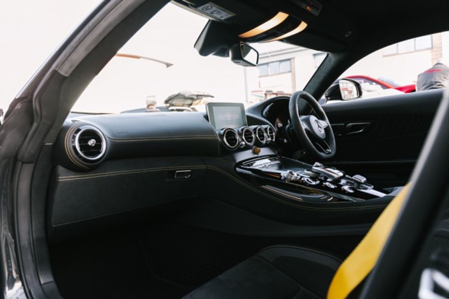 MERCEDES-BENZ AMG GT COUPE 4.0 AMG GT R PREMIUM 2DR AUTOMATIC