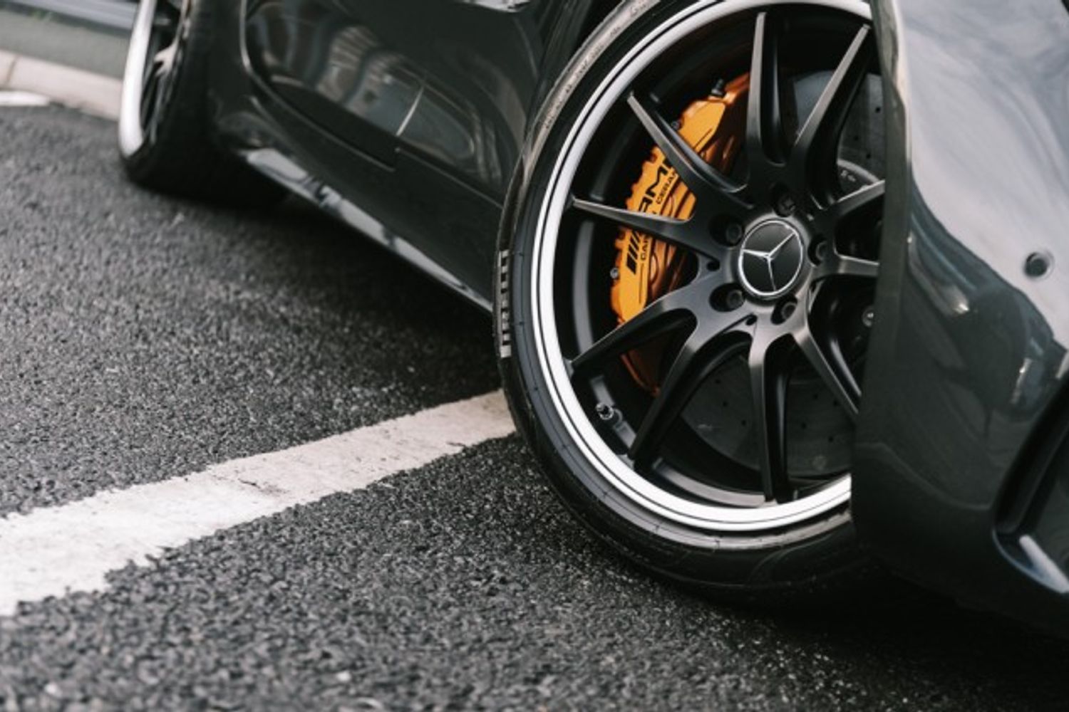 MERCEDES-BENZ AMG GT COUPE 4.0 AMG GT R PREMIUM 2DR AUTOMATIC