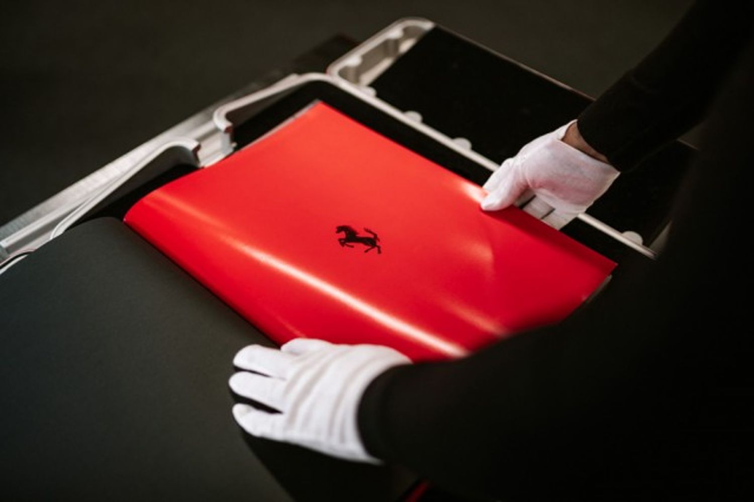 FERRARI Taschen's Ferrari Book Limited Edition