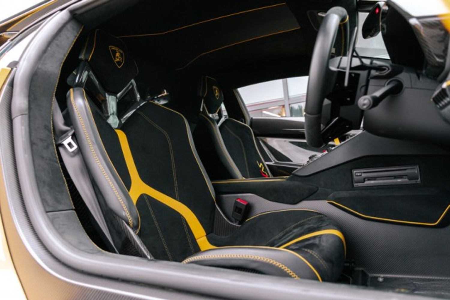 LAMBORGHINI AVENTADOR LP 770-4 SVJ COUPE 6.5 LP 770-4 SVJ 2DR SEMI AUTOMATIC