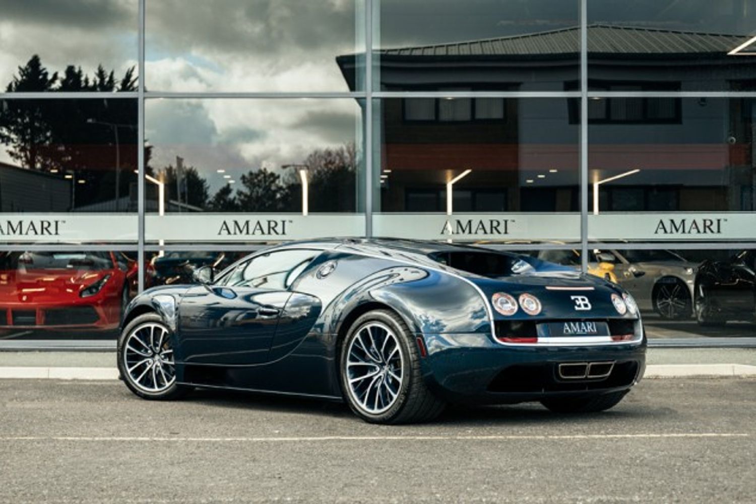 BUGATTI VEYRON COUPE COUPE 8.0 COUPE 2DR AUTOMATIC