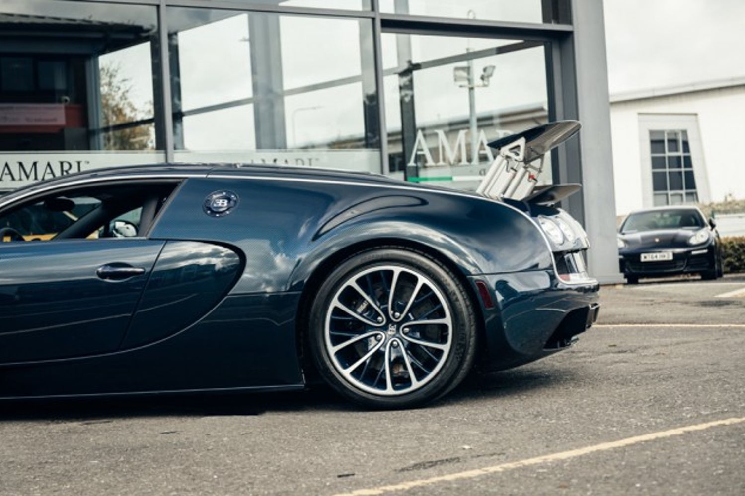 BUGATTI VEYRON COUPE COUPE 8.0 COUPE 2DR AUTOMATIC