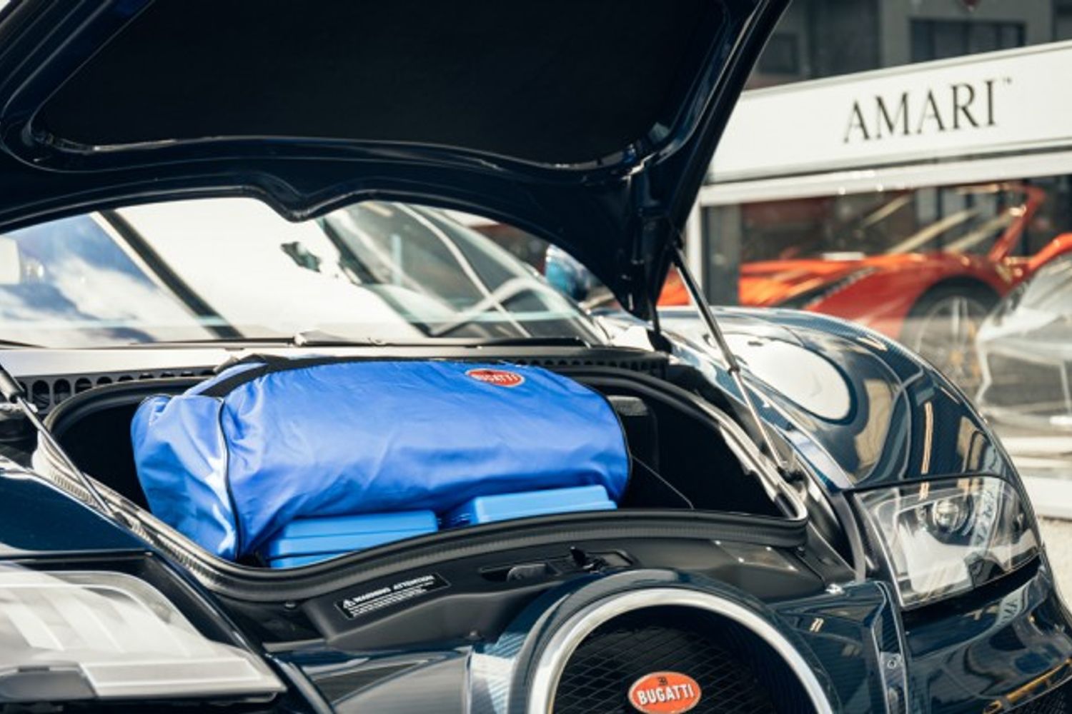 BUGATTI VEYRON COUPE COUPE 8.0 COUPE 2DR AUTOMATIC
