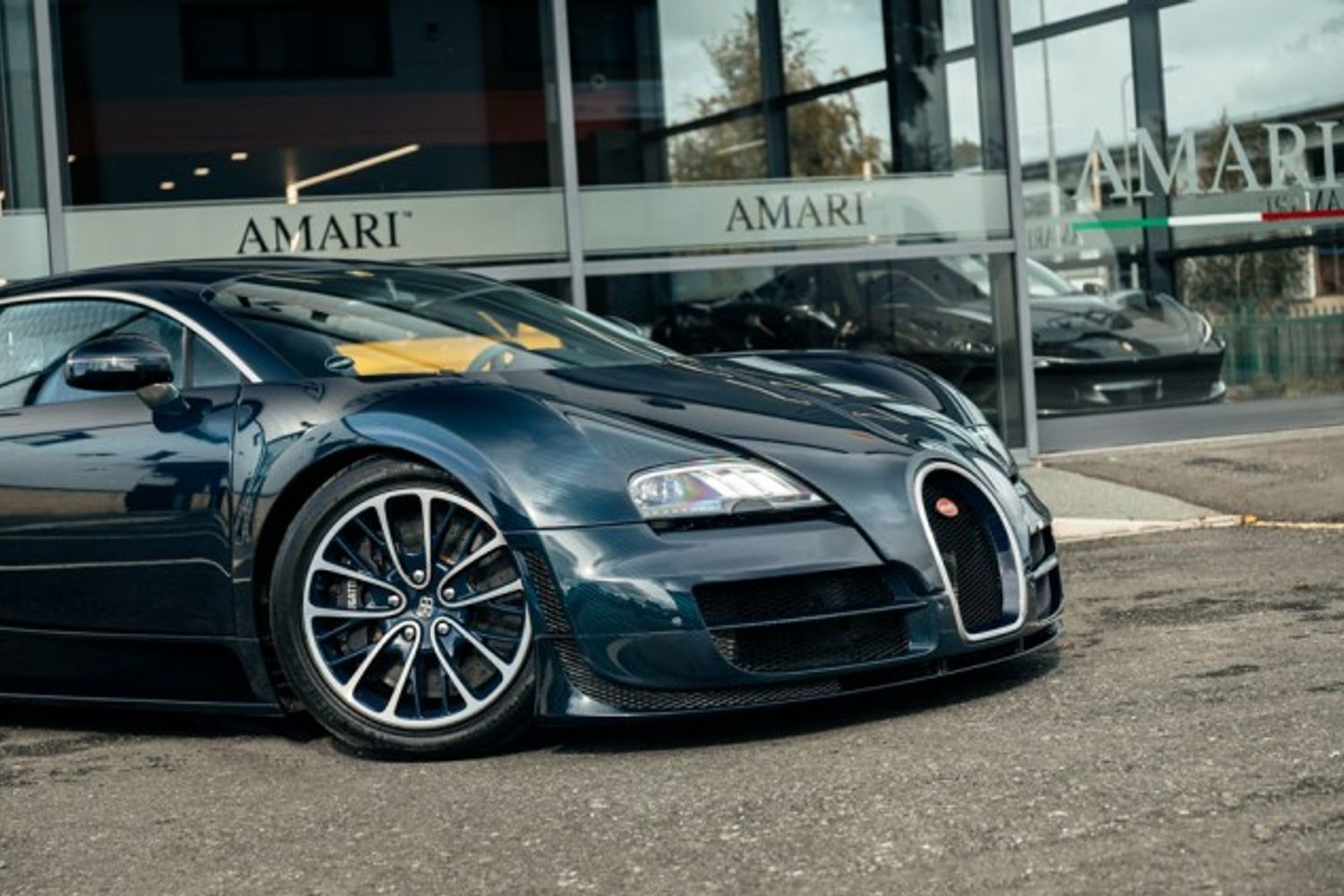 BUGATTI VEYRON COUPE COUPE 8.0 COUPE 2DR AUTOMATIC