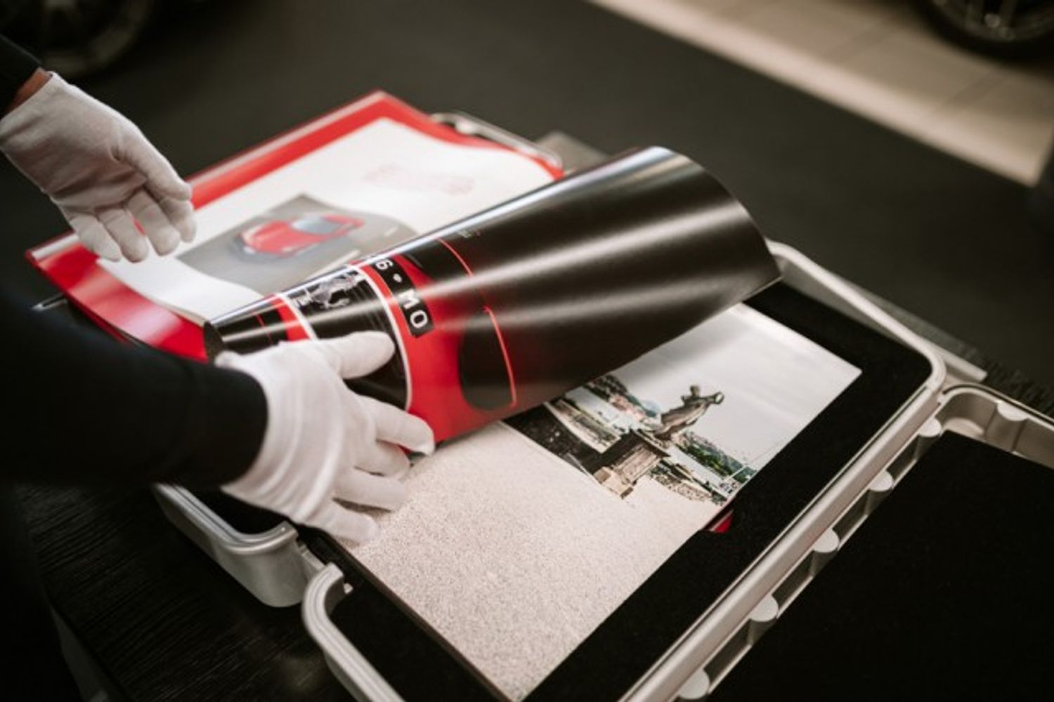 FERRARI Taschen's Ferrari Book Limited Edition