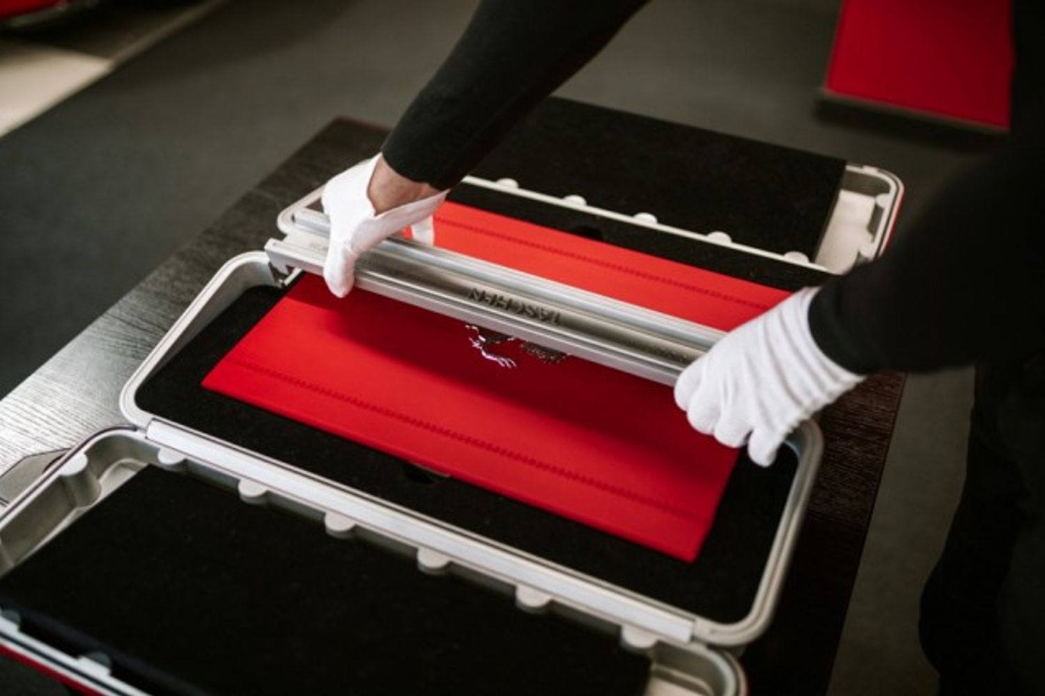 FERRARI Taschen's Ferrari Book Limited Edition