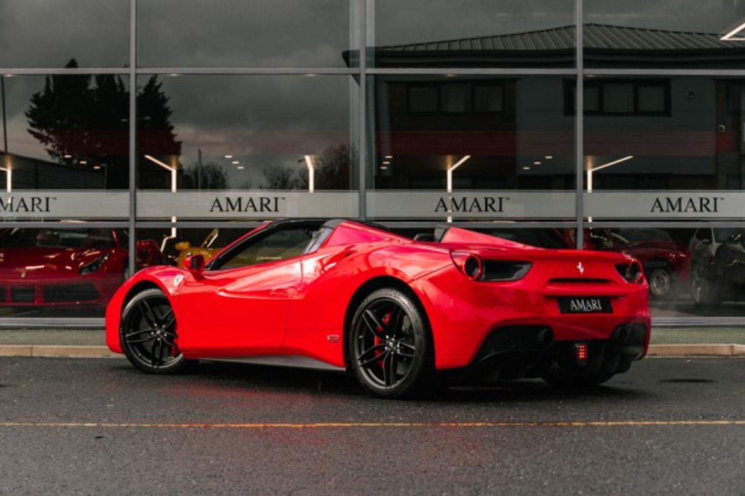 FERRARI 488 CONVERTIBLE 3.9 SPIDER 2DR SEMI AUTOMATIC
