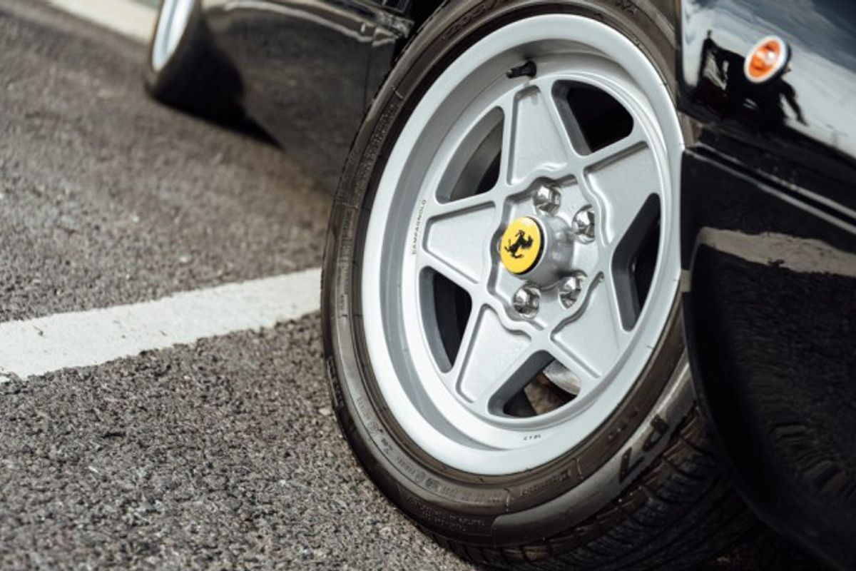 FERRARI 308 GTSi 2.9