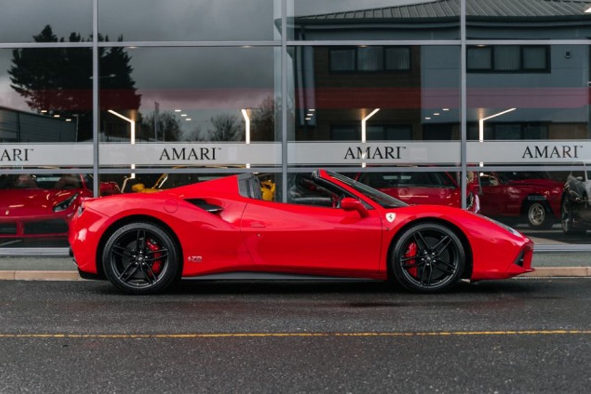 FERRARI 488 CONVERTIBLE 3.9 SPIDER 2DR SEMI AUTOMATIC