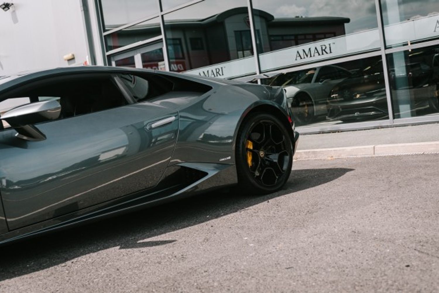 LAMBORGHINI HURACAN COUPE 5.2 LP 610-4 2DR SEMI AUTOMATIC