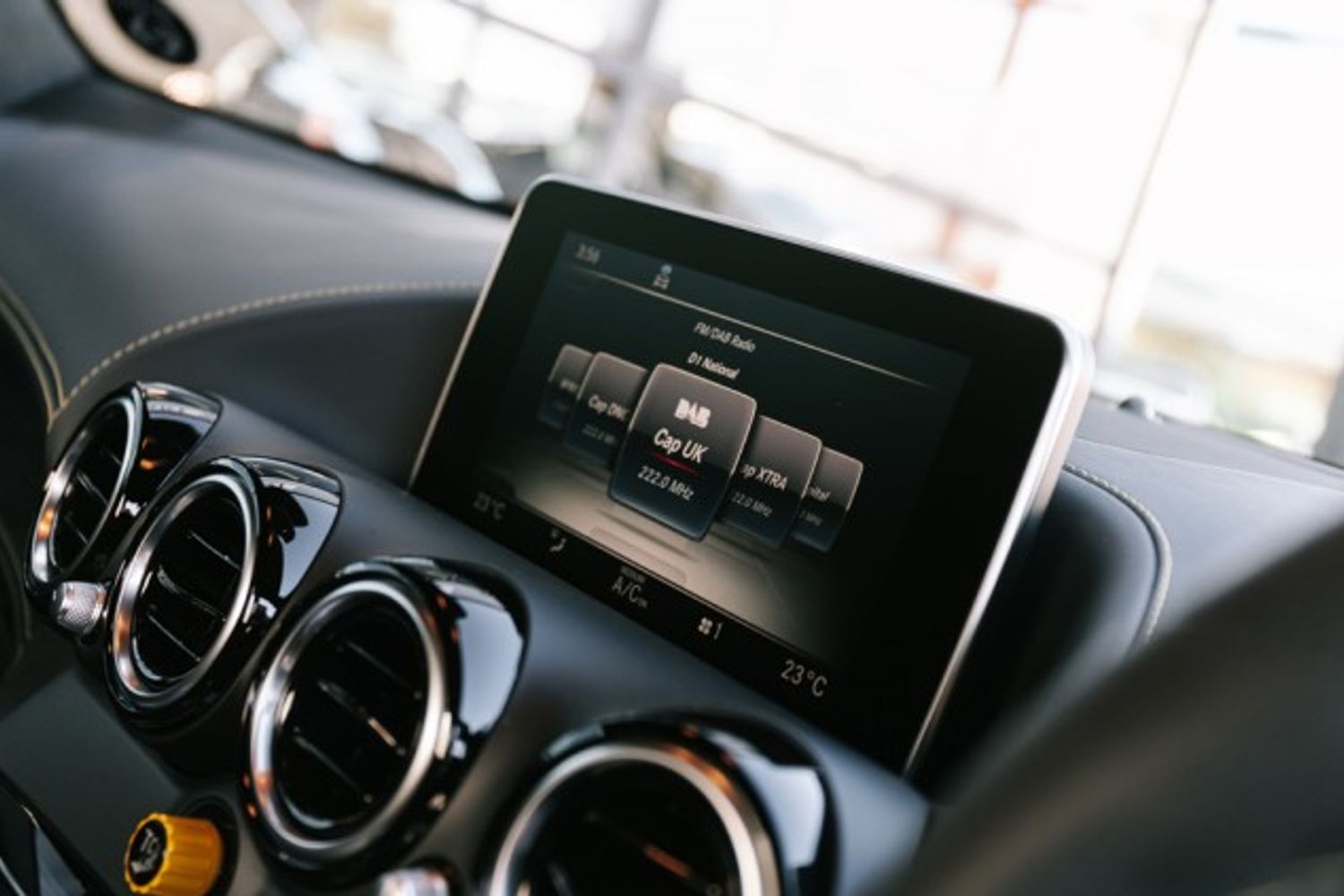MERCEDES-BENZ AMG GT COUPE 4.0 AMG GT R PREMIUM 2DR AUTOMATIC