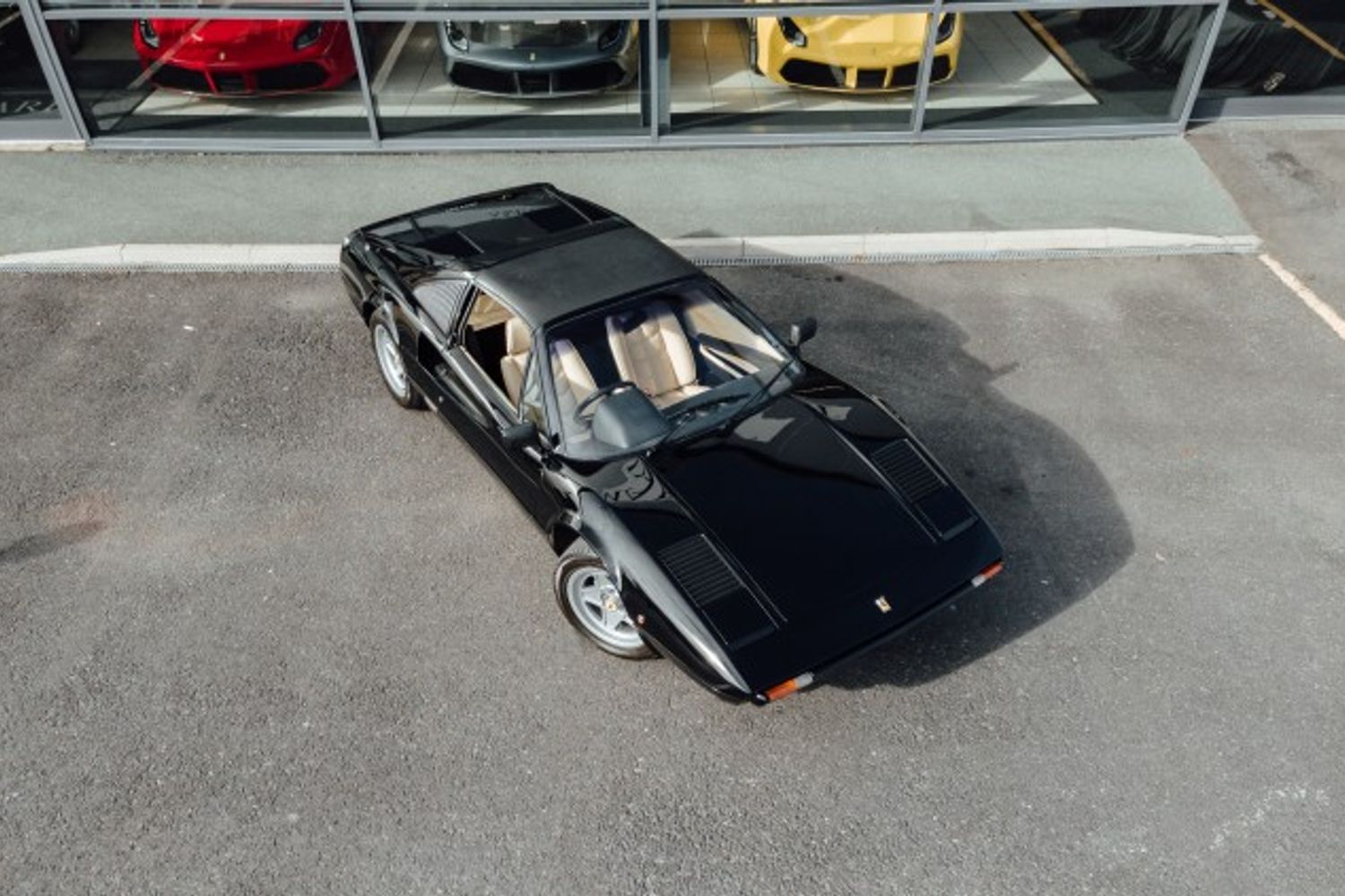 FERRARI 308 GTSi 2.9