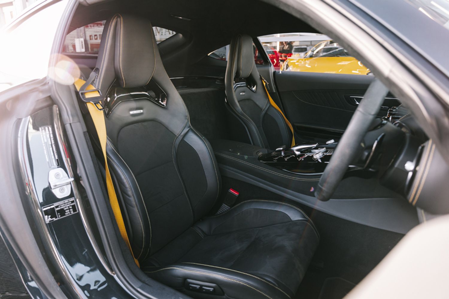 MERCEDES-BENZ AMG GT COUPE 4.0 AMG GT R PREMIUM 2DR AUTOMATIC