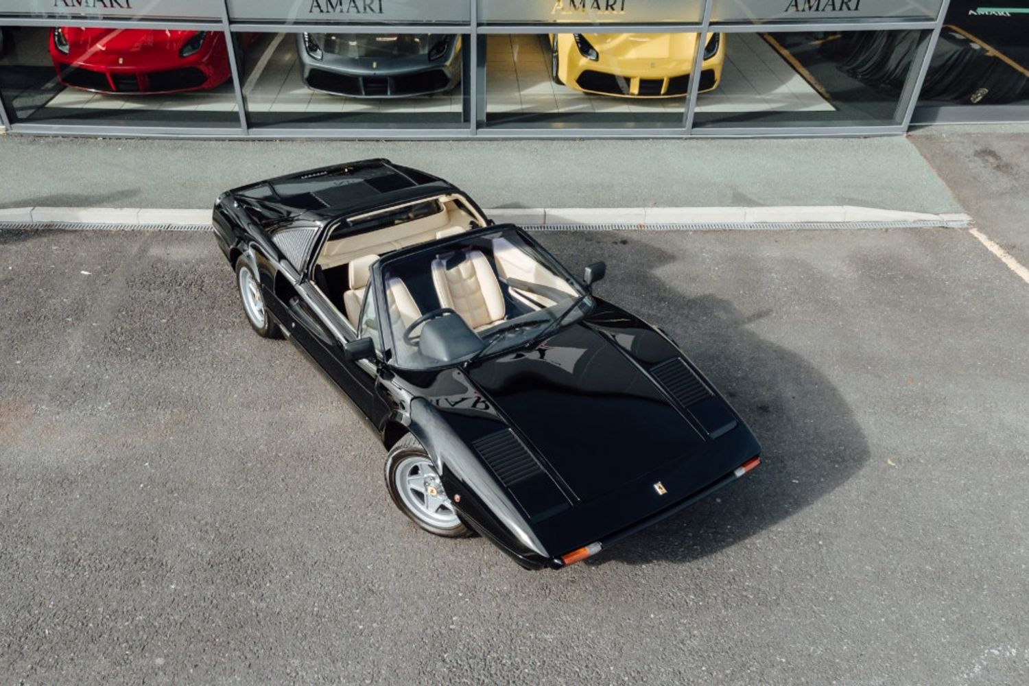 FERRARI 308 GTSi 2.9