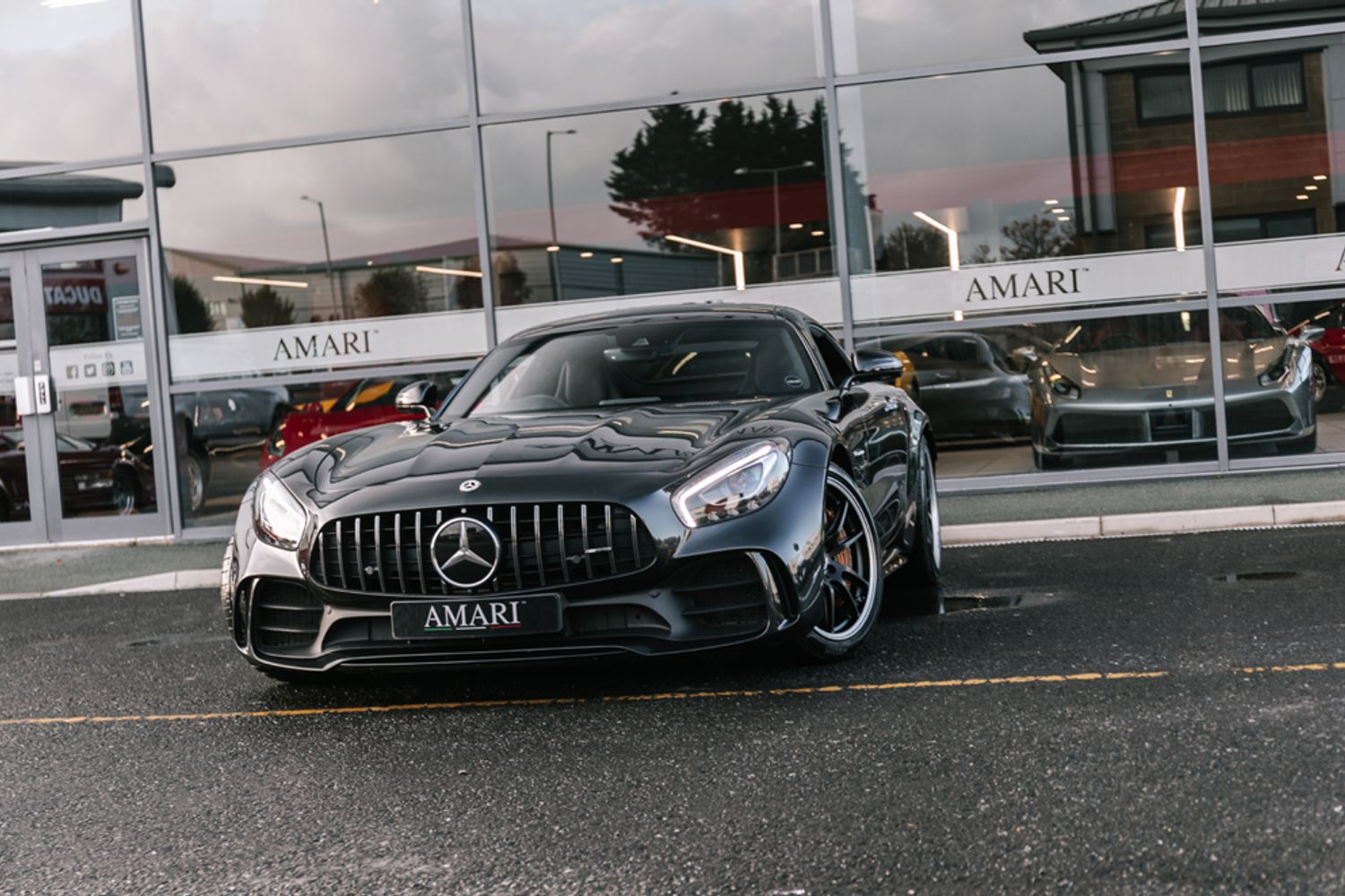MERCEDES-BENZ AMG GT COUPE 4.0 AMG GT R PREMIUM 2DR AUTOMATIC