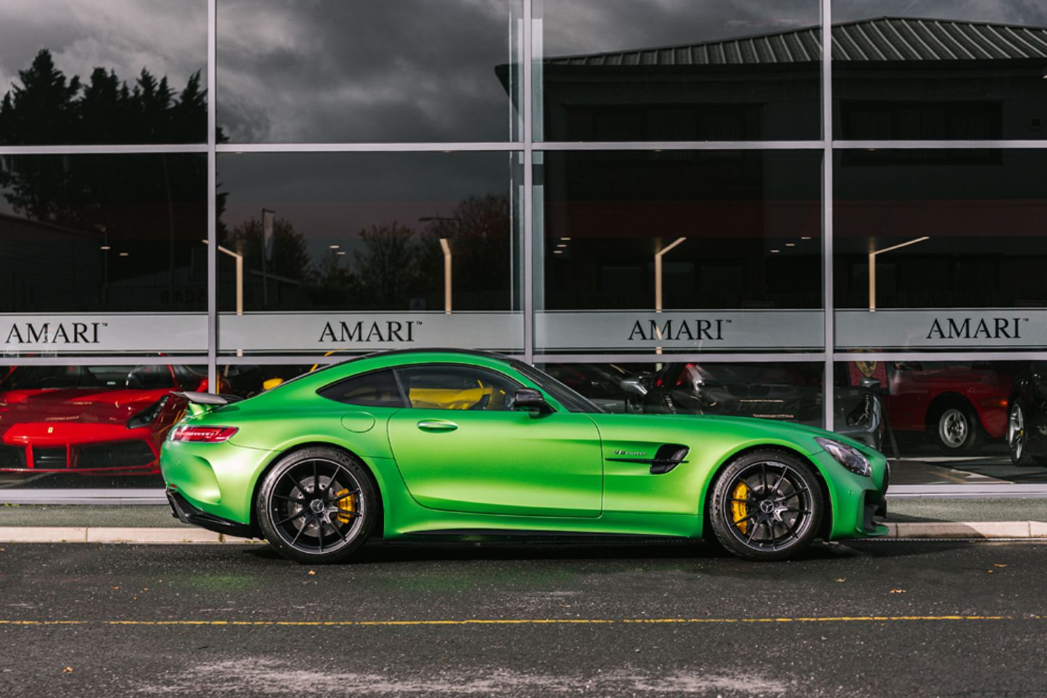 MERCEDES-BENZ AMG GT COUPE 4.0 AMG GT R PREMIUM 2DR AUTOMATIC