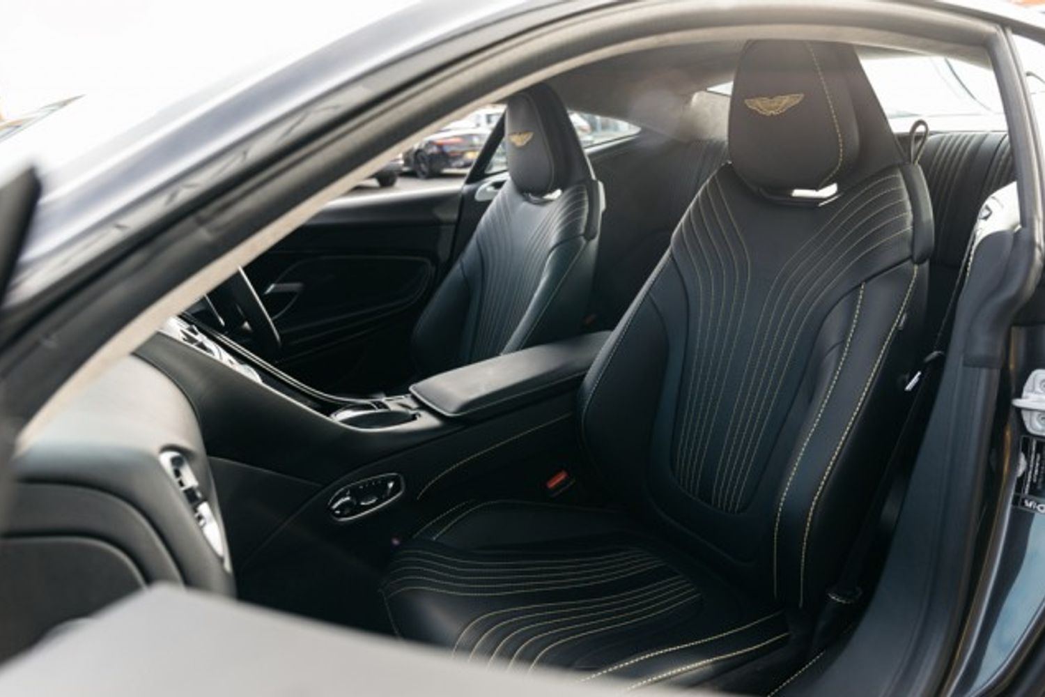 ASTON MARTIN DB11 COUPE 5.2 V12 2DR AUTOMATIC