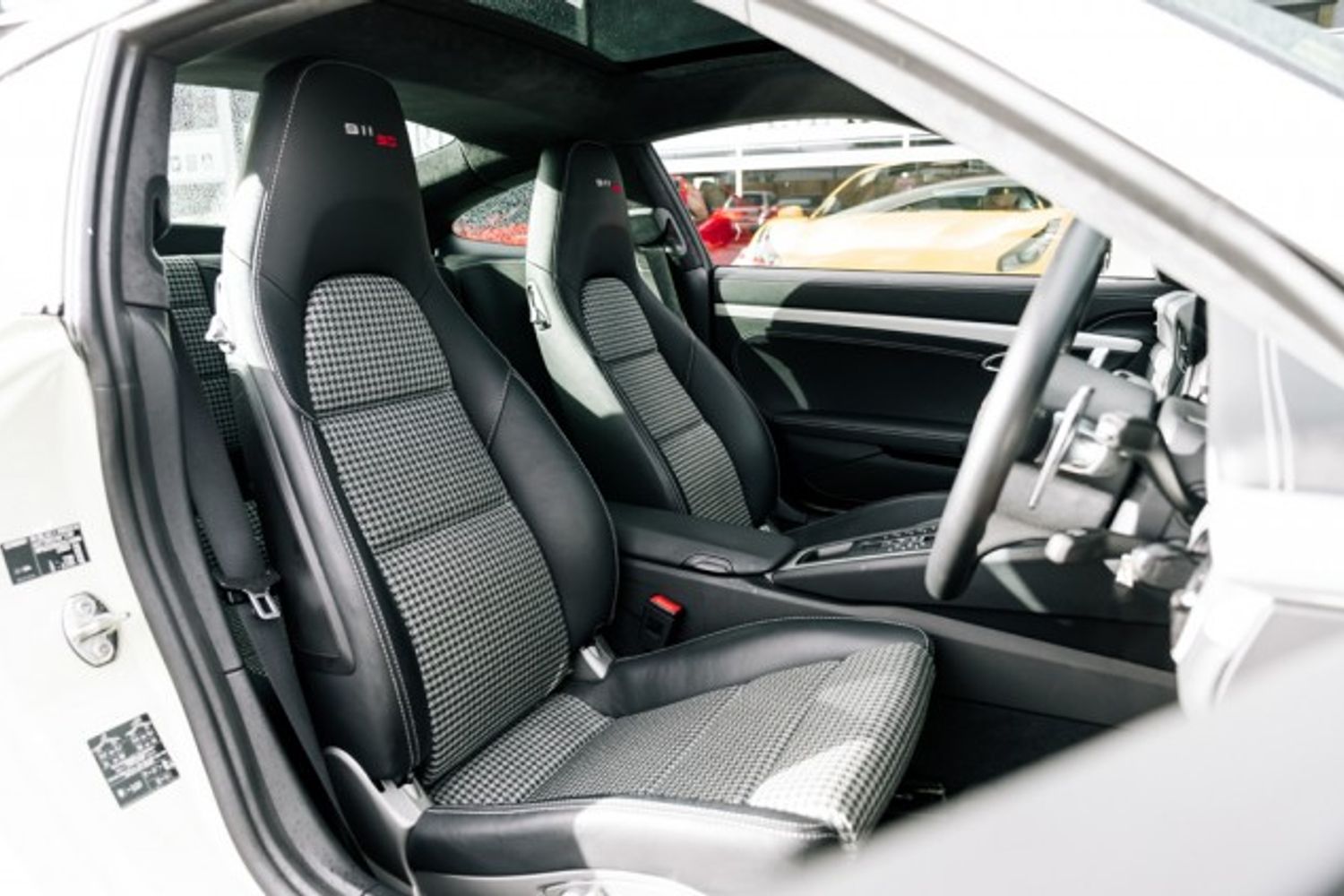 PORSCHE 911 COUPE 3.8 50 ANNIVERSARY EDITION PDK 2DR SEMI AUTOMATIC