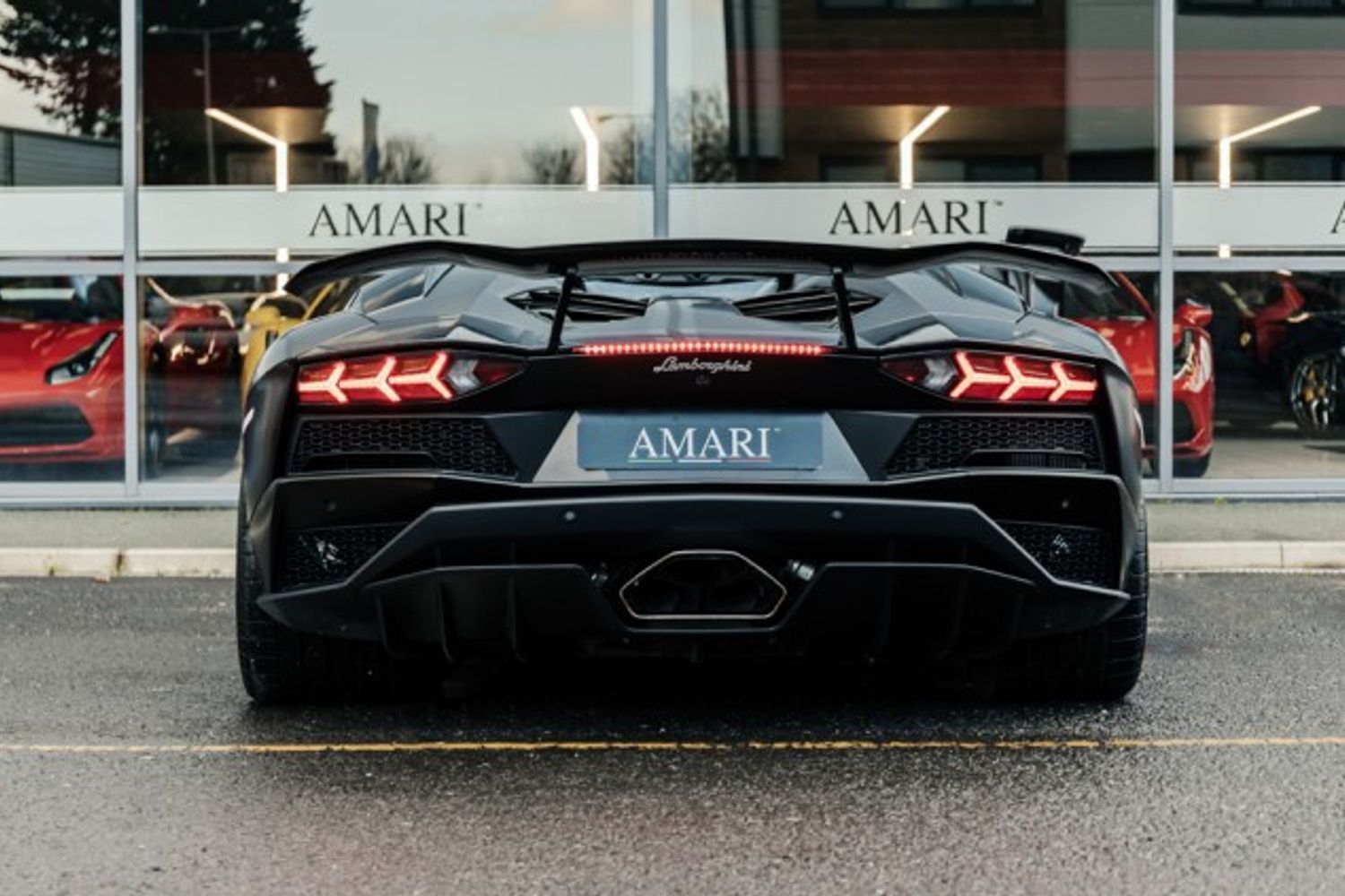 LAMBORGHINI AVENTADOR COUPE 6.5 V12 2DR SEMI AUTOMATIC