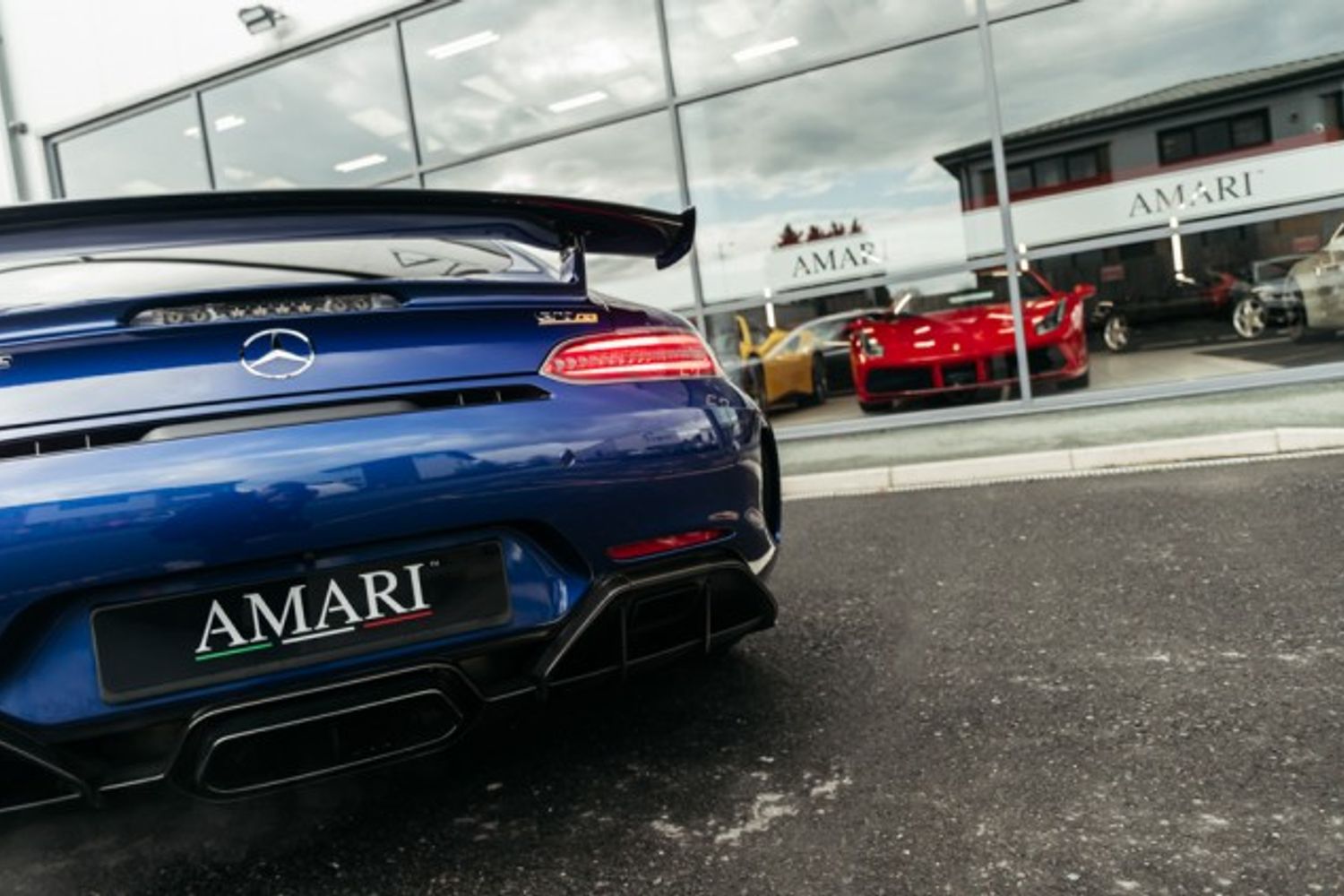 MERCEDES-BENZ AMG GT COUPE 4.0 AMG GT R PREMIUM 2DR AUTOMATIC