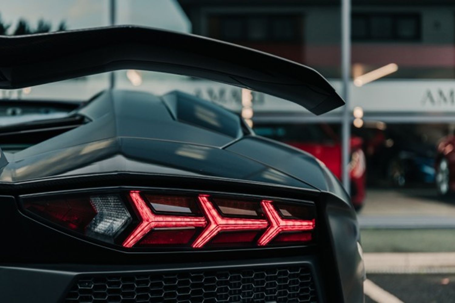 LAMBORGHINI AVENTADOR COUPE 6.5 V12 2DR SEMI AUTOMATIC