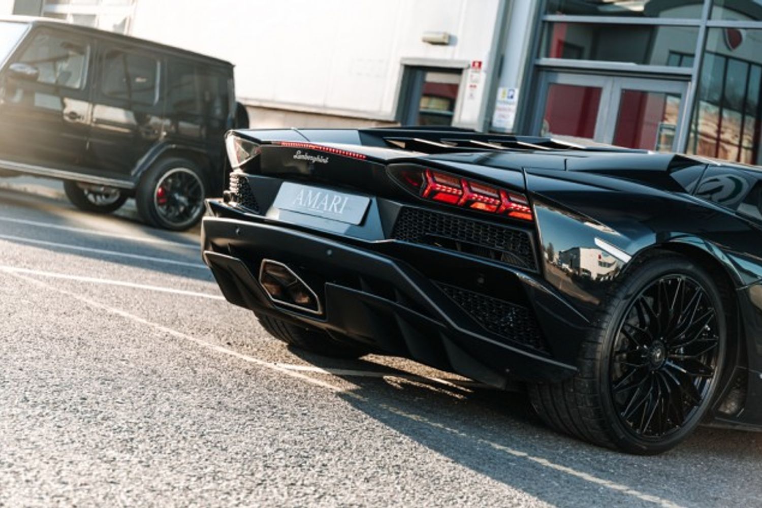 LAMBORGHINI AVENTADOR COUPE 6.5 LP 740-4 S 2DR SEMI AUTOMATIC