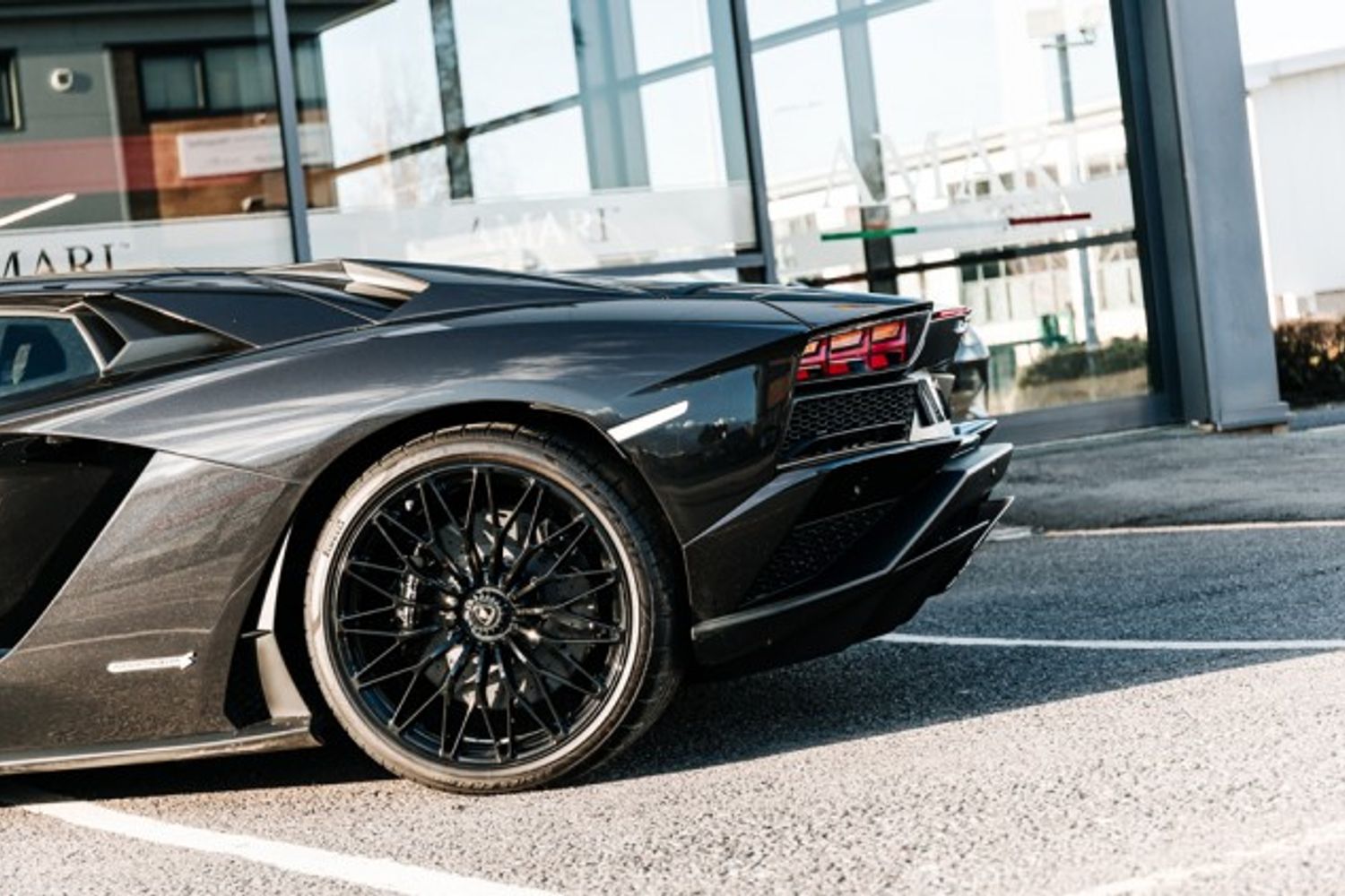 LAMBORGHINI AVENTADOR COUPE 6.5 LP 740-4 S 2DR SEMI AUTOMATIC