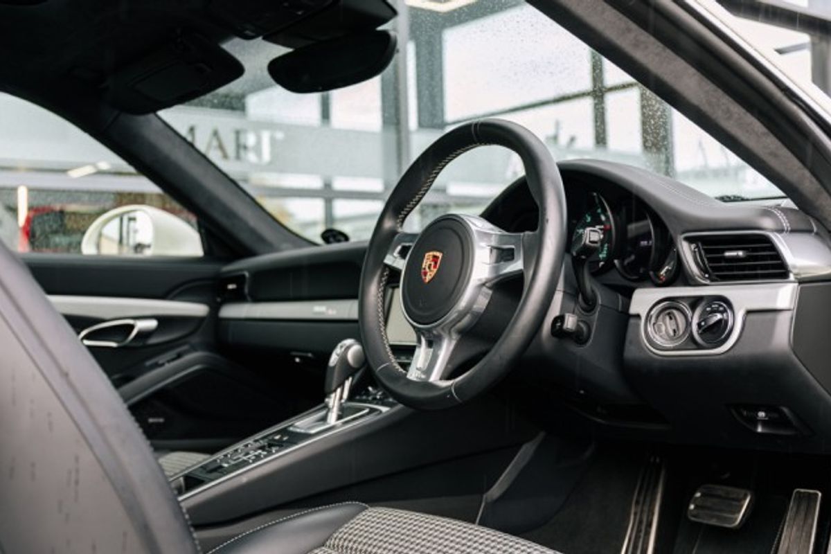 PORSCHE 911 COUPE 3.8 50 ANNIVERSARY EDITION PDK 2DR SEMI AUTOMATIC