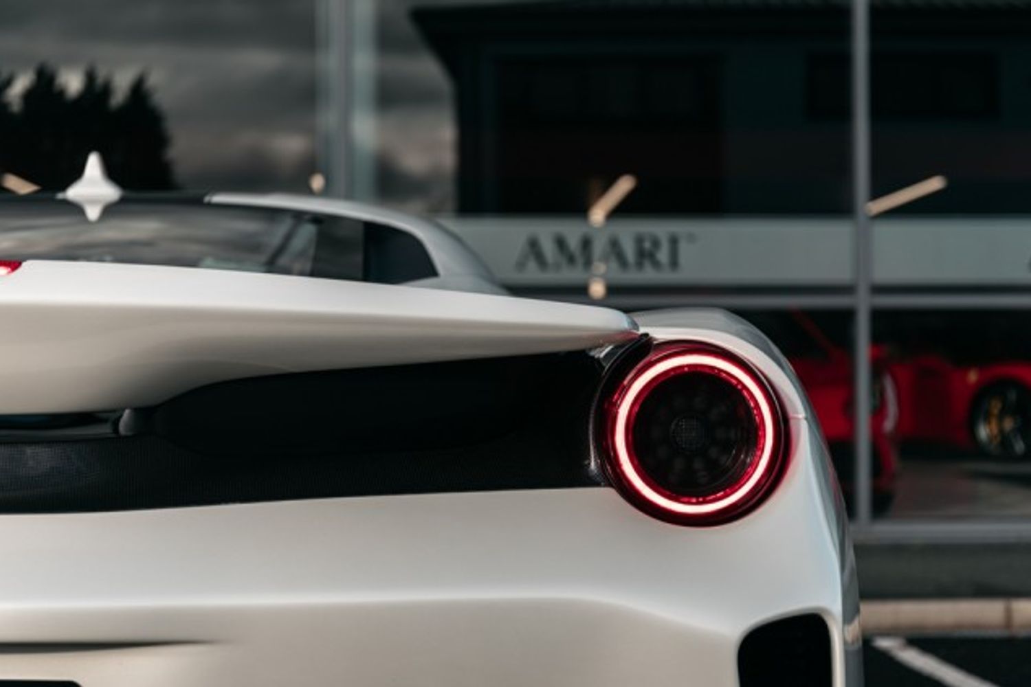 FERRARI 488 PISTA VS COUPE 3.9 VS 2DR SEMI AUTOMATIC