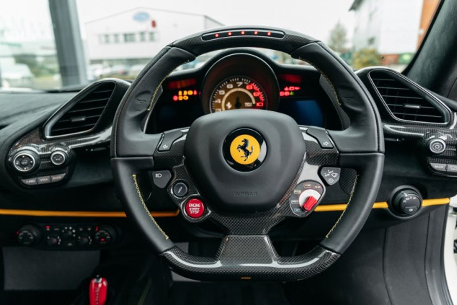 FERRARI 488 PISTA VS COUPE 3.9 VS 2DR SEMI AUTOMATIC